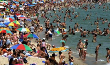 Începe programul Litoralul pentru toți. Cât costă o noapte de cazare