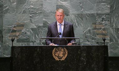Iohannis susține vaccinarea obligatorie anti-COVID pentru anumite categorii profesionale