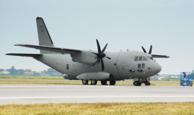 Aproximativ 5.200 de doze de anticorpi monoclonali, vor fi aduse din Italia, cu o aeronavă militară