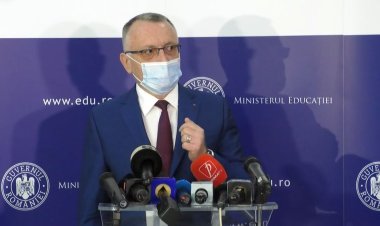Cîmpeanu: Școala va începe pe 8 noiembrie. Reducem numărul de teze pentru elevi
