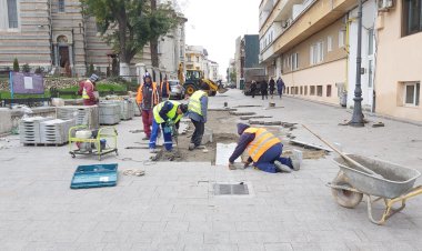 A început reabilitarea pavajului în Zona Peninsulară