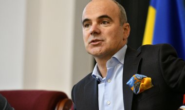 Rareş Bogdan: Rocada premierului cu PSD este exclusă în momentul de faţă