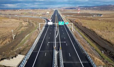 Premierul Nicolae Ciucă salută deschiderea circulației pe Lotul 2 al Autostrăzii 10 Sebeș–Turda