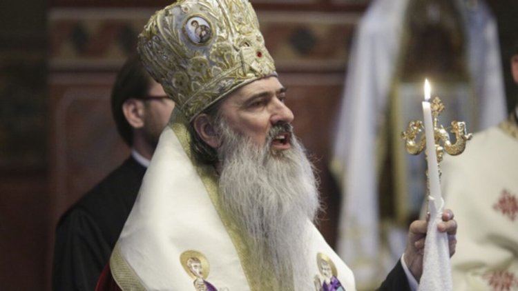 Arhiepiscopul Tomisului, amendat a doua oară într-o zi pentru că nu a respectat carantina