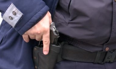 Copil pe bicicletă, împuşcat din greşeală de un poliţist, în Tulcea
