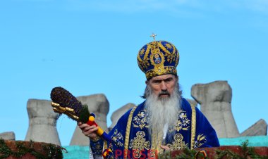 ÎPS Teodosie, de Bobotează: Să nu ne înspăimântăm de valurile care vin. Suntem deasupra valurilor cu Dumnezeu