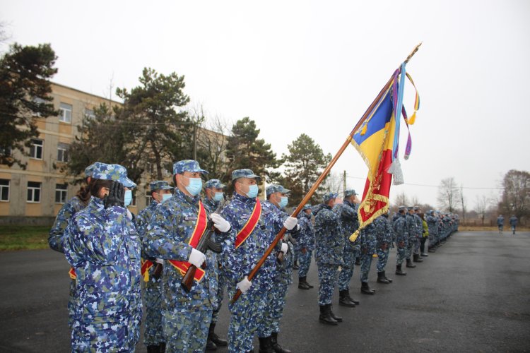 Un an de instrucție cu provocări pentru militarii de la Capu Midia