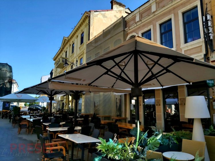 Activitatea restaurantelor şi cafenelelor, permisă până la 30 la sută din capacitatea maximă a spaţiului