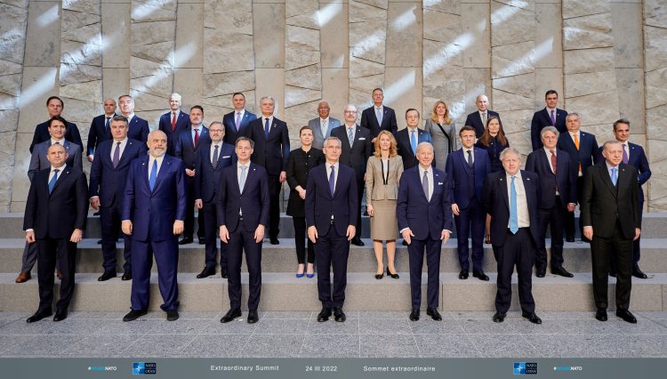 A început summitul extraordinar al NATO consacrat războiului din Ucraina