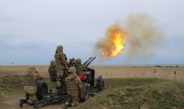 FOTO Exerciții cu trageri reale de luptă, în Poligonul Capu Midia