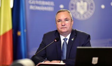 Ciucă: Lumina din noaptea Învierii să ne călăuzească tuturor gândul şi faptele pentru o lume mai bună