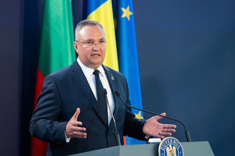 Ciucă: Nu am recomandat şi nu recomandăm cetăţenilor români să părăsească Republica Moldova