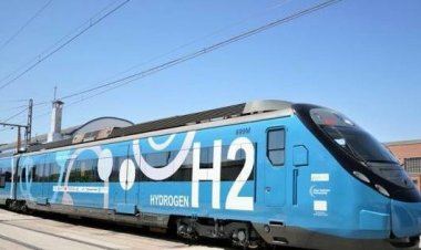 Guvernul a aprobat achiziţionarea a 12 locomotive care funcţionează cu hidrogen