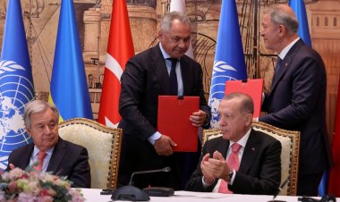 Ucraina şi Rusia au semnat cu Turcia şi ONU acorduri separate privind exportul de cereale ucrainene