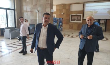 Grindeanu: România a început lucrările de dragare pe șenalul navigabil al Dunării pe care îl gestionează Bulgaria