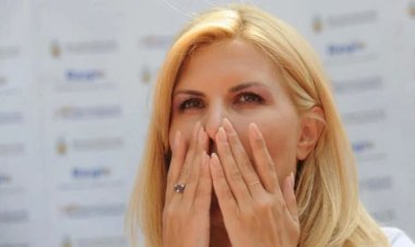 Judecătoria Ploiești a decis că Elena Udrea poate fi eliberată condiționat. Decizia nu este definitivă