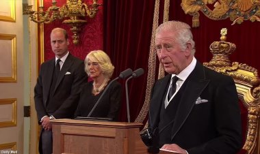 Charles al III-lea a fost proclamat Rege: Voi urma exemplul mamei mele. Îmi voi asuma toate responsabilitățile