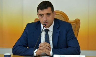 Simion: Din ce în ce mai mulţi dintre cei care au condus România încearcă să se alipească de suveranism