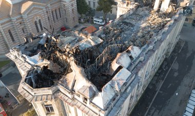 Podul clădirii Palatului Arhiepiscopal din Constanța nu avea autorizație de construcție