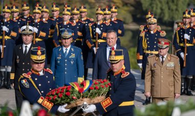 Ciucă: Ziua Armatei Române este un omagiu adus peste timp tuturor eroilor căzuți în luptă pentru apărarea pământului românesc