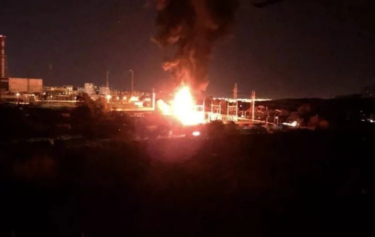O centrală electrică, incendiată după un atac ucrainean la graniţă