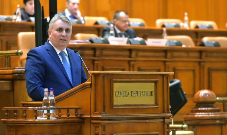 Lucian Bode, despre acuzaţiile de plagiat: Demersul USR - penibil, plin de minciuni