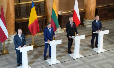 Declaraţie comună privind securitatea regională şi integrarea europeană, semnată de preşedinţii României, Lituaniei, Letoniei şi Poloniei