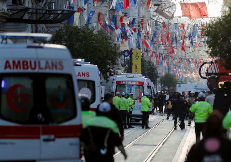 Erdogan: Atacatorii vor fi prinși și pedepsiți aspru. A fost un atac perfid cu bombă