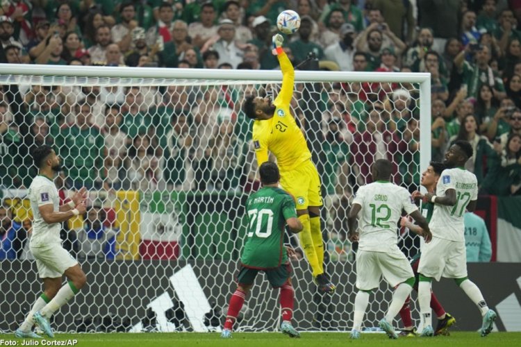 Mexicul învinge Arabia Saudită cu scorul de 2-1