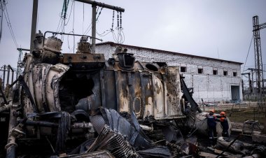 Putin anunţă că bombardamentele ruseşti asupra infrastructurii energetice ucrainene vor continua