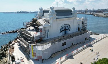 Lucrările de la Cazinoul din Constanta ar putea fi finalizate în primăvara anului 2024
