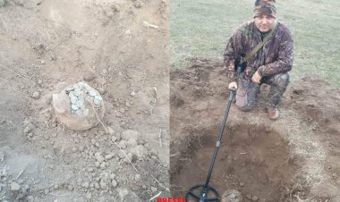 Trei bărbaţi au descoperit un vas ceramic cu monede antice din secolul al III-lea