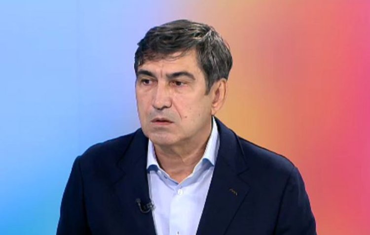 Victor Piţurcă și directorul Romarm au fost reţinuți de DNA