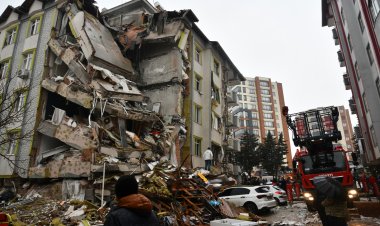 VIDEO Cutremur devastator în Turcia şi Siria. Peste 700 de morţi și peste 2.000 de răniţi în ambele țări