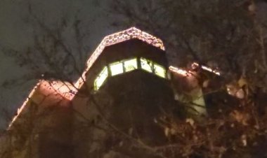 Incendiul puternic la mansarda unui bloc turn din Constanța