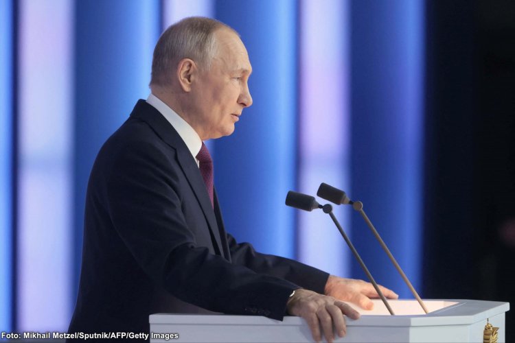 Vladimir Putin a anunţat modernizarea armatei ruse