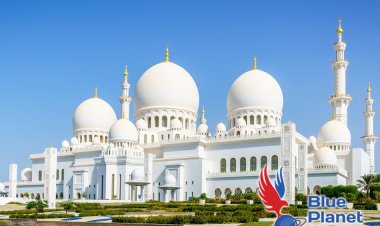 Când spui Abu Dhabi, te gândești la Marea Moschee, cea mai importantă atracție turistică