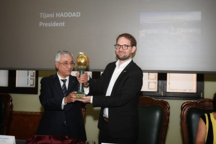 Timișoara a primit trofeul MĂRUL DE AUR, pentru promovarea turismului prin programul Capitala Culturală