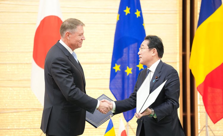 Preşedintele Klaus Iohannis şi premierul nipon Fumio Kishida au semnat Parteneriatul Strategic de colaborare