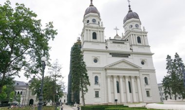 Mitropolia Moldovei și Bucovinei a introdus un serviciu de pomelnice online