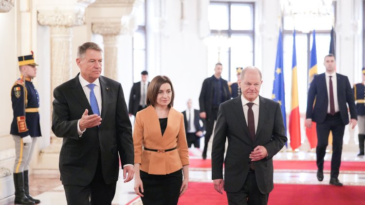 Iohannis: Vom continua să fim ferm şi neabătut alături de Chişinău