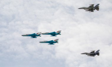 România renunță la avioanele MiG-21 LanceR, care vor fi înlocuite de F-16