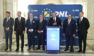 Ciucă a prezentat lista miniştrilor liberali propuşi în Cabinetul Ciolacu