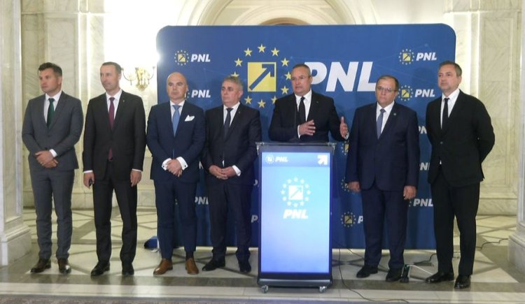 Ciucă a prezentat lista miniştrilor liberali propuşi în Cabinetul Ciolacu