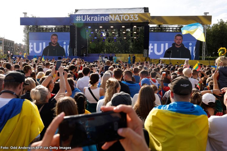 Zelenski: O aderare a Ucrainei va face NATO mai puternică
