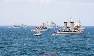 FOTO - Repetiții de Ziua Marinei Române