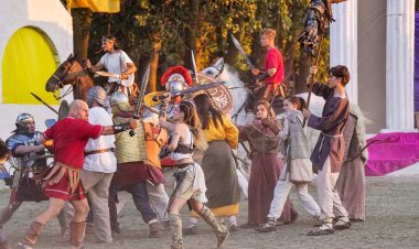 Cascadori, cai dresați și efecte speciale, în spectacolul de reconstituire istorică LA MARGINEA IMPERIULUI