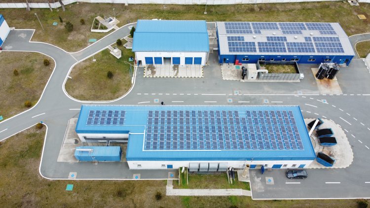 RAJA Constanta construieşte cu bani europeni opt parcuri fotovoltaice