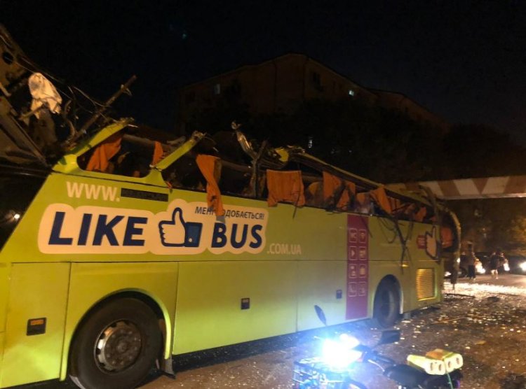Victimele accidentului de autocar de la Năvodari transportate la spital vor fi externate