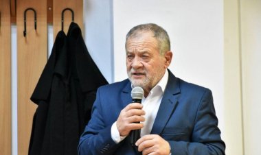 Dumitru Buzatu, prins în flagrant de DNA când primea 1,25 milioane lei mită. Ciolacu: Îl excludem din PSD